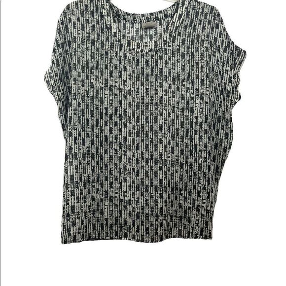 J. Jill Sleeveless, Semi Sheer Top - Picture 1 of 11